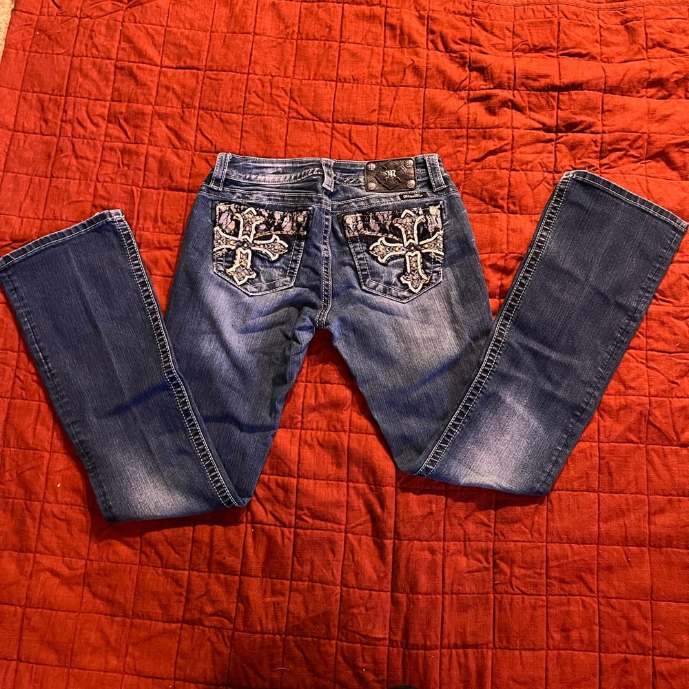 Miss Me jeans sz 28 signature boot.
